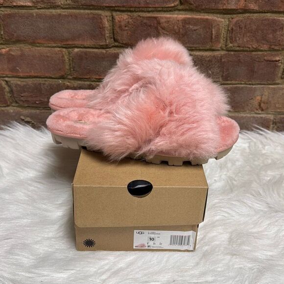 Ugg Women’s Pink Fuzzalicious Slippers Size 10 - Picture 8 of 9
